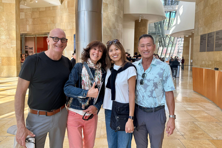 Bilbao: Women's Stories and Guggenheim Night Tour
