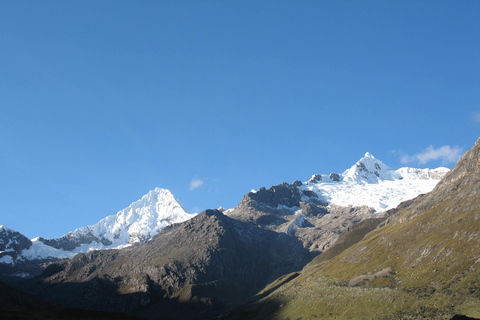 Huaraz: 8-dagars Alpamayo vandringsexpedition