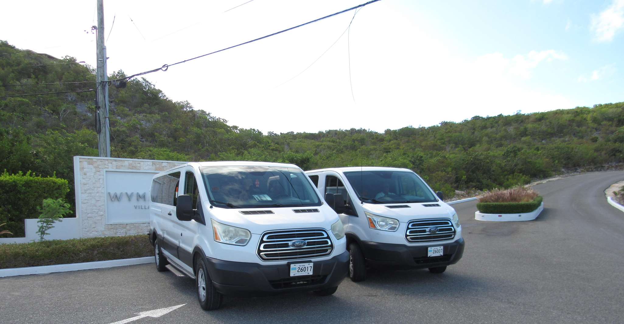 Private Group Transfer Providenciales Airport Round trip - Housity