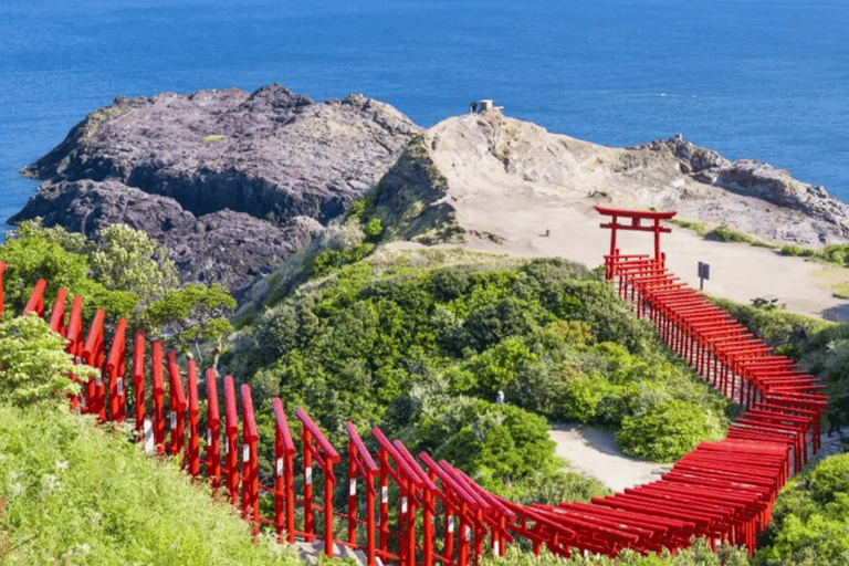 North Kyushu Tour: Akiyoshido Cave & Motonosumi Inari Shrine North Kyushu Tour: Akiyoshido Cave, Motonosumi Inari Shrrine