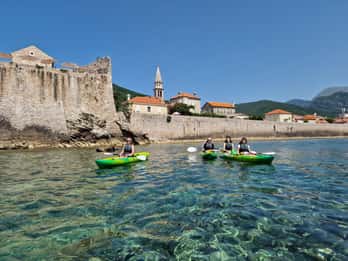 Budva: aluguer de caiaques ou pranchas de SUP com formação e percursos