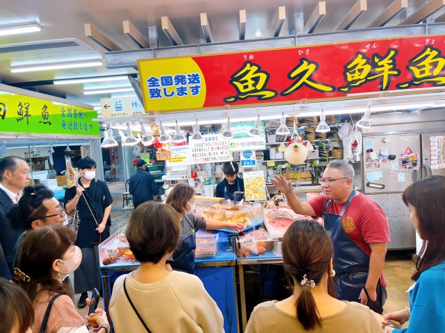 Visit Naha Makishi Public Market  Sushi making experience in Naha, Okinawa