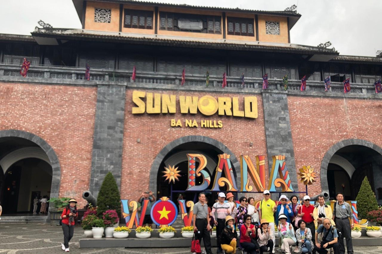 Dia inteiro em Ba Na Hills e Ponte Dourada com motorista