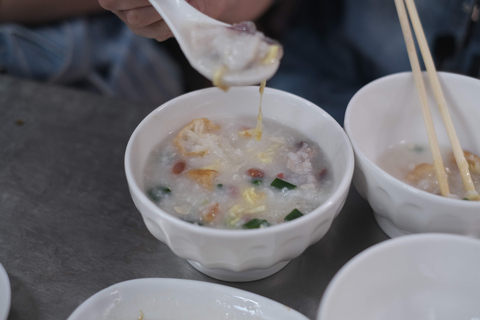 Guangzhou: tour gastronomico guidato della città vecchia con degustazioniGuangzhou: tour gastronomico guidato nella città vecchia con degustazioni