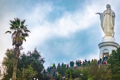 Santiago: 2-tägiges Hop-On-Hop-Off-Busticket und Seilbahn