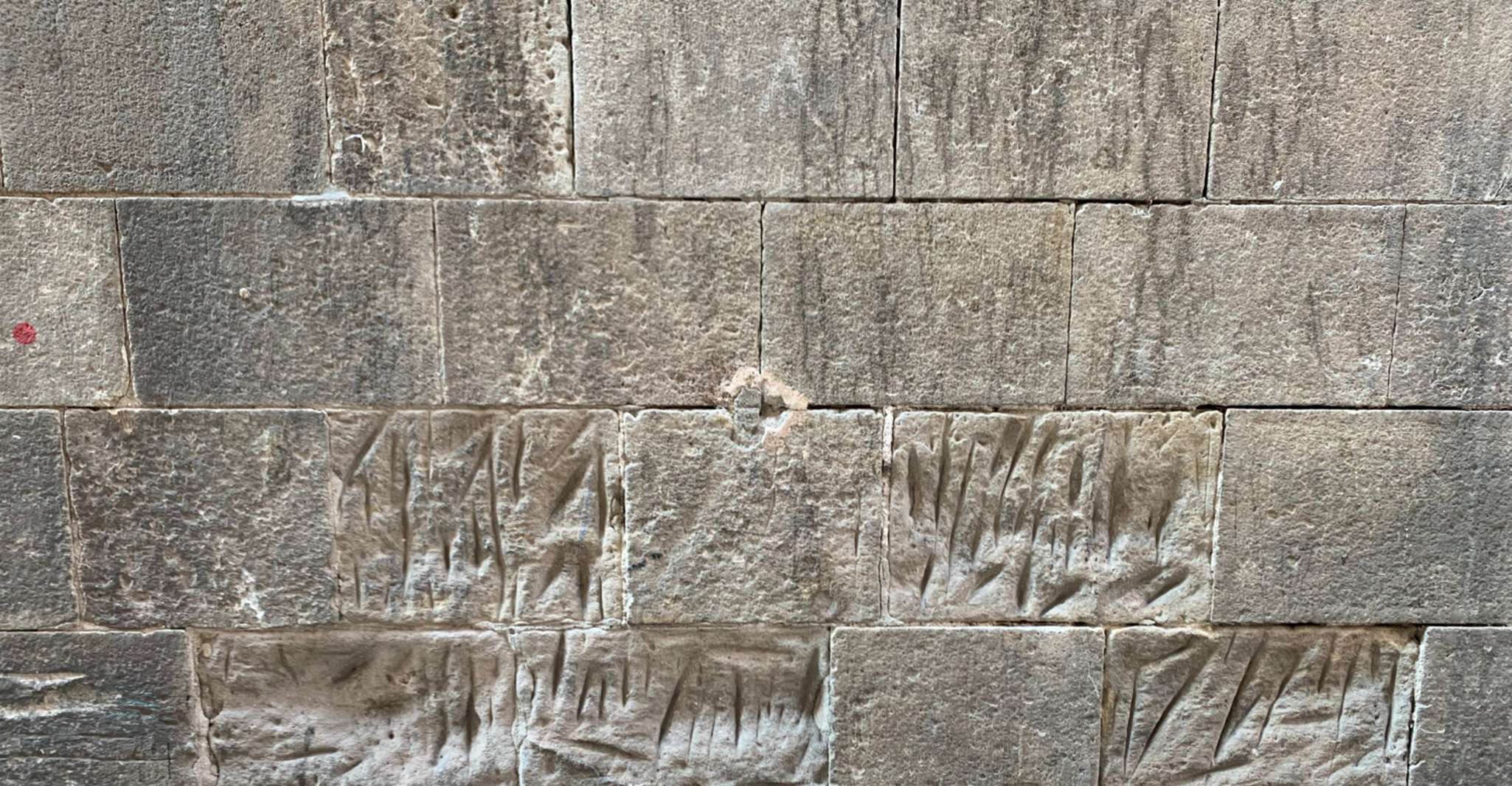 Barcelona: Gothic Quarter Legends Walking Tour with Tapas photo 10