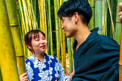 Photoshoot privé sur le bambou d'ArashiyamaSéance photo privée à Arashiyama Bamboo