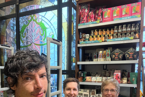 Bogotá: Real City Life & Cultural Districts Group Tour