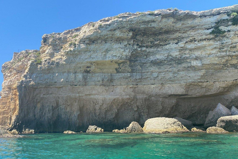 Syracuse: Ortigia Island and Sea Caves Boat Tour