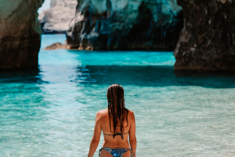 Prywatna łódź na Zakintos: jaskinie Keri, Mizithres, Agalas (maks. 5 osób)