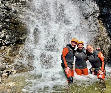 Banff: Ghost Canyon Tour com slides, rappels e saltos