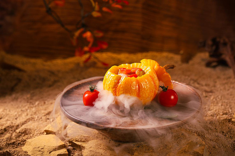 Shanghai: Xuyan · Xu Dunhuang Immersive Banquet with Show Xu Dunhuang Themed Lunch VIP Seat