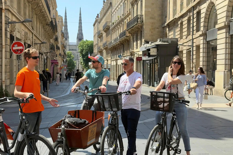 Bordeaux: Guided Bike Tour for All Ages in the Wine Capital Bordeaux: Guided E-Bike Tour for All Ages in Dutch