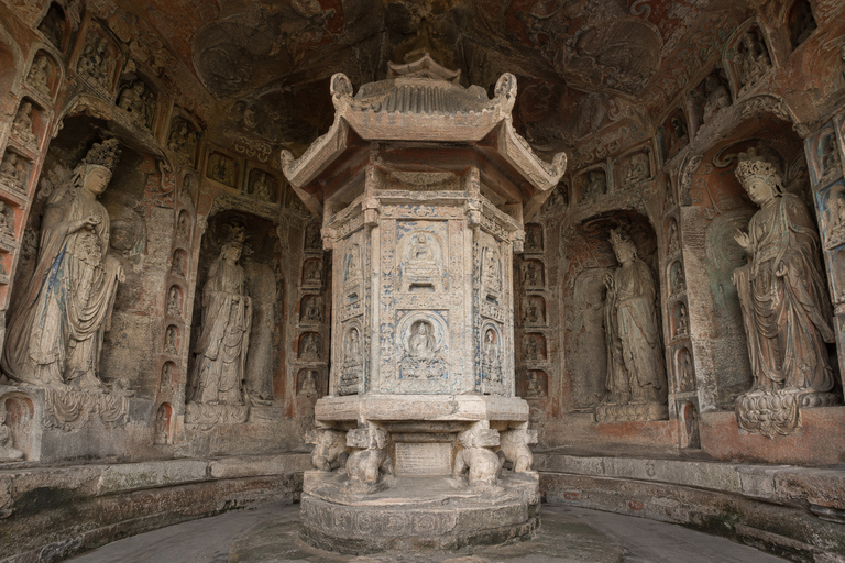 Chongqing: Dazu Rock Carvings Tickets & Digital Cinema Baodingshan + Digital Cinema & Transport