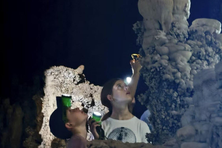 Overnight Floating Raft House Cheow Lan Lake & Coral Cave Private Tour: Double Air-con Room/Private Toilet - Old Wing