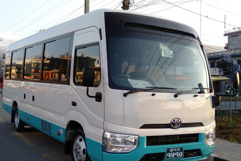 الاستقبال في المطار أو التوصيل بالمركبات الخاصة.