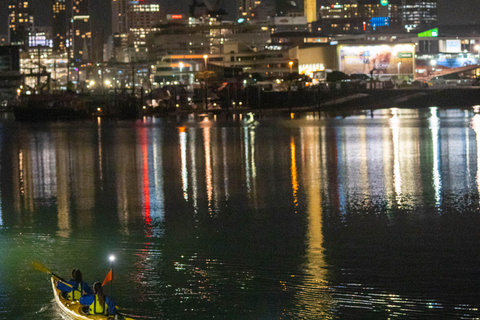 Auckland : Visite nocturne en kayak des lumières de la ville