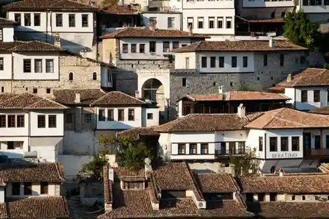From Tirana, Durres: Berat and Belsh Day Trip