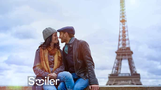 Paris: Private Photoshoot at the Eiffel Tower