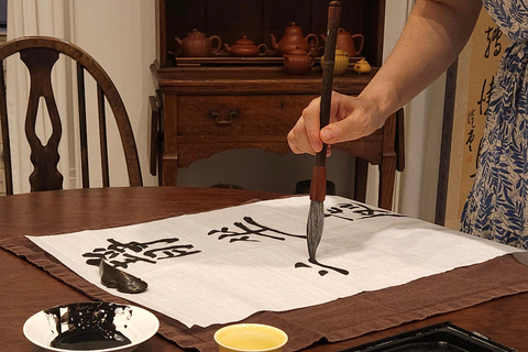 Busan: Join a Tea Ceremony & Create a Calligraphy Memento