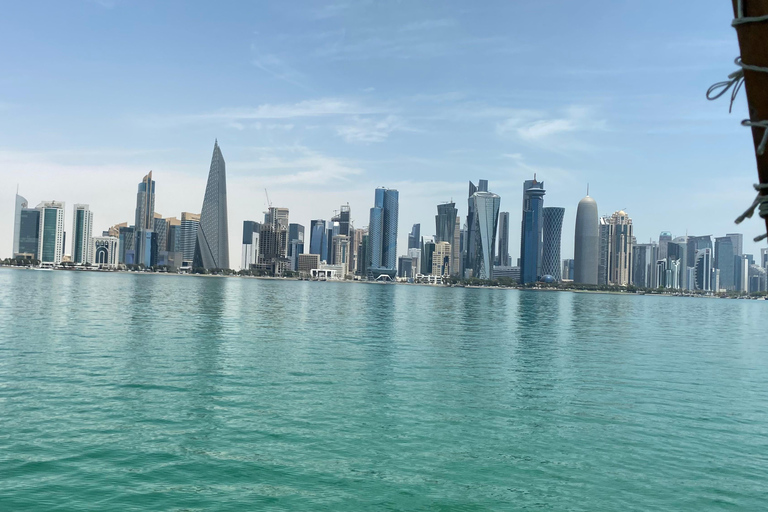 Doha: Wycieczka po mieście z przewodnikiem i rejs łodzią Dhow Wycieczka prywatna