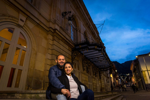 Candelaria Bogotá: Photo Shoot and Private Hike for Couples