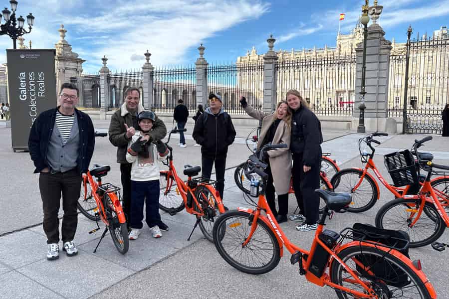 Madrid: Highlights mit dem Fahrrad oder E-Bike 1,5-stündige Tour mit Guide. Foto: GetYourGuide