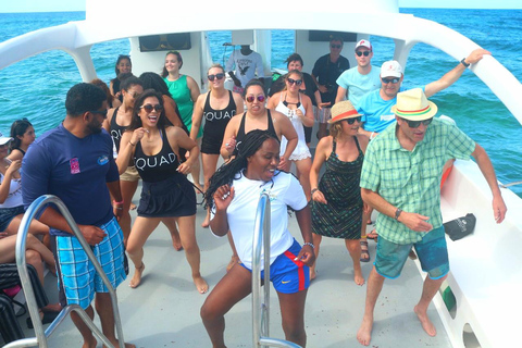 From Bavaro, Punta Cana: Boat Party, Snorkeling, Drinks, Snacks, and Transportation