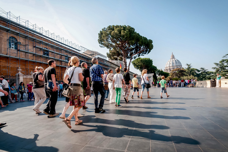 Roma: Tour dei Musei Vaticani, della Cappella Sistina e della Basilica di RomaTour privato in francese