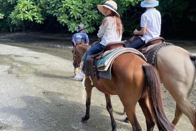 Playa Venao: Horseback Riding Tour