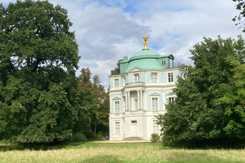 Berlin: Charlottenburg Palace Ticket & Highlights Audio Tour Berlin: Charlottenburg Palace Ticket & Audio Tour (DE)