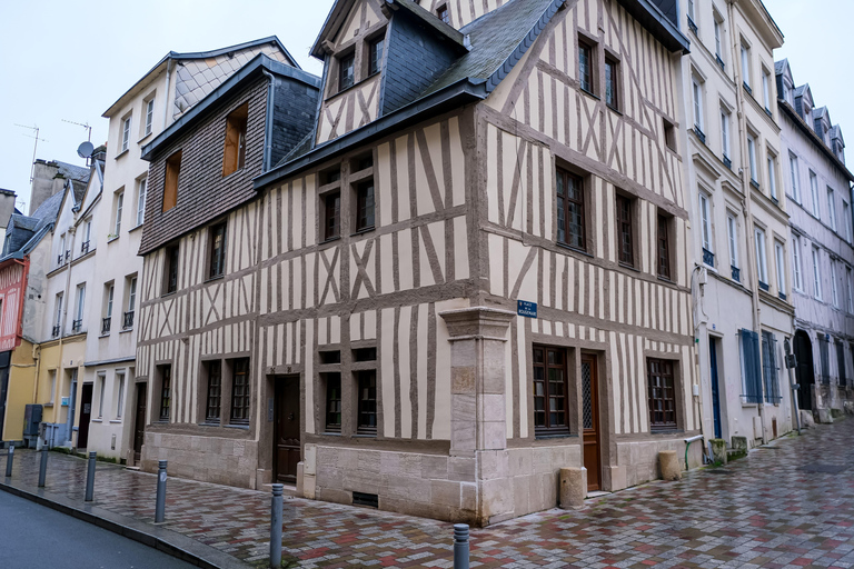 Rouen: Joan of Arc, Cathedral & Medieval Old Town Joan of Arc, Cathedral & Old Town - Private Tour in English