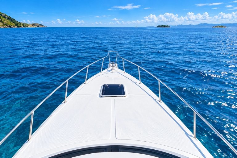 Day Trip to Komodo with Luxury Boat Dragon Guarantee & Drone