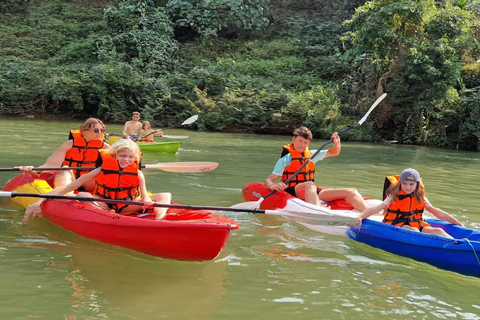 نونغ خياو: رحلة لمدة يومين، قرية همونغ، إقامة منزلية، والتجديف بالكاياك