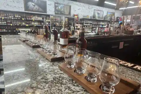 Passeio a pé por Bardstown Bourbon & Beer