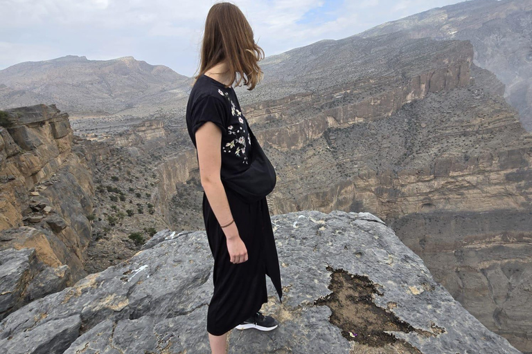 Shared Tour to Nizwa Fort & Souq, Al Hamra & Jebel Shams