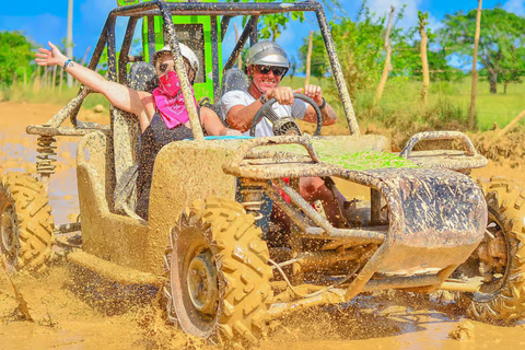 Punta Cana buggy- och ATV-tur: grotta, Macao Beach, gratis hämtningPunta Cana Buggy