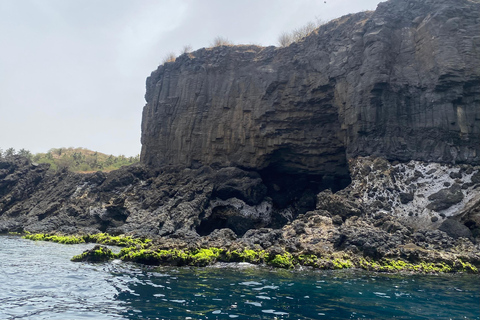 Beach: Boat Trip to Águas Belas Cave with Lunch & BBQ Beach: Boat Trip to Águas Belas Cave with BBQ