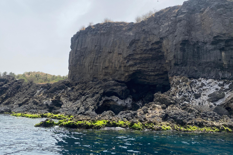 Beach: Boat Trip to Águas Belas Cave with Lunch & BBQ Beach: Boat Trip to Águas Belas Cave with BBQ