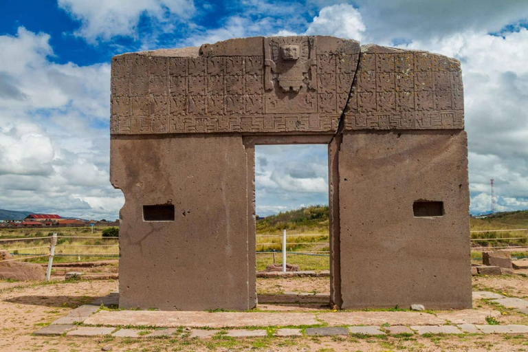 La Paz: Tiwanaku arkeologiska utgrävning och Titicacasjön