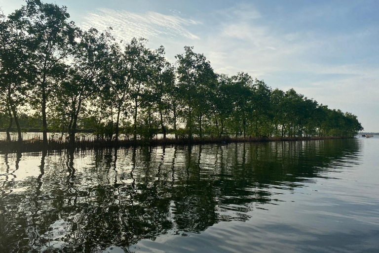 UNVEILING TAM GIANG LAGOON&#039;S ENCHANTING SUNSET