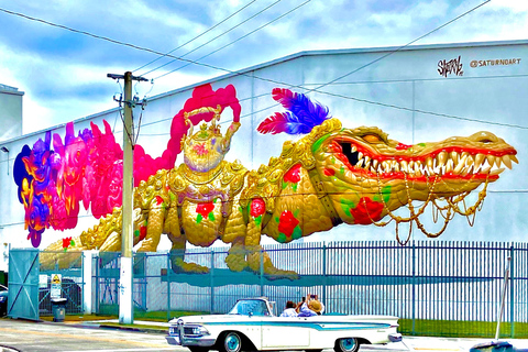 Miami Beach: 2h Classic Car Tour with Local Guide