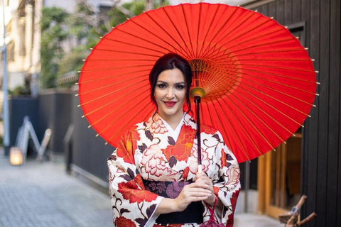 Kimono Photoshoot and Tea House Experience in Kagurazaka