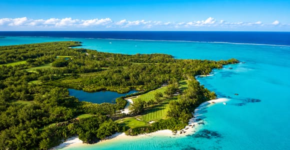 Mauritius: 5 Islands of the East Speedboat Tour with BBQ