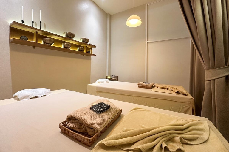 Phuket: Massage Treatment at SENSE Spa Phuket Town Branch Deep Sleep Head Spa (90 min)