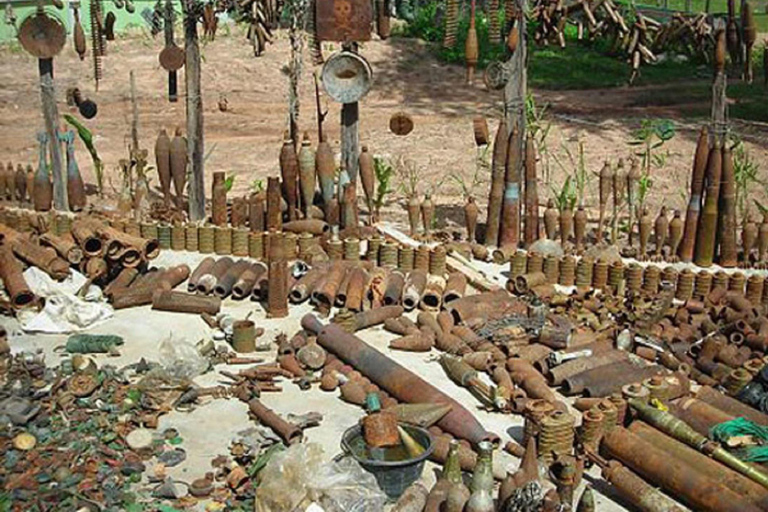 Bantey Srei, Kbal Spean en Landmijnmuseum Privé Tuk-Tuk