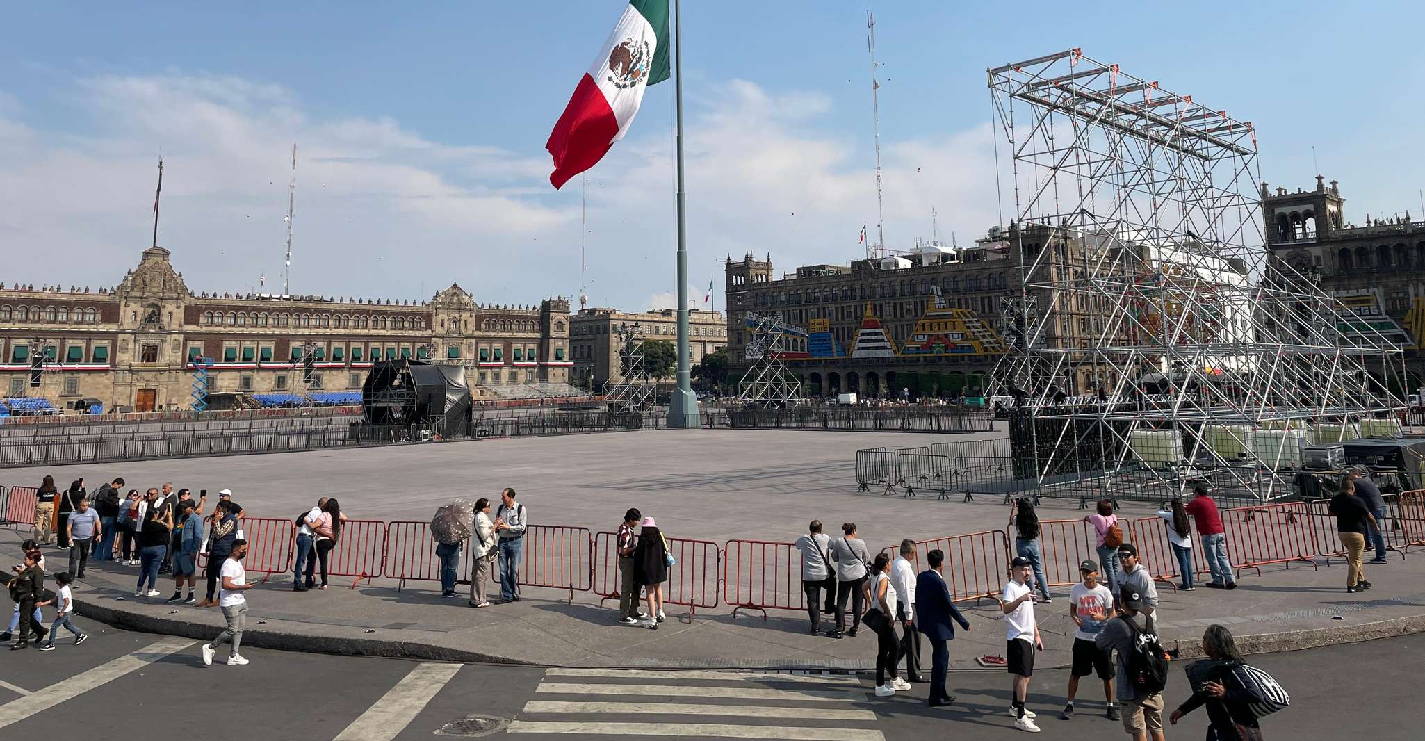 Tour a piedi di Città del Messico; Storia, Architettura e Muralismo - Hizvo