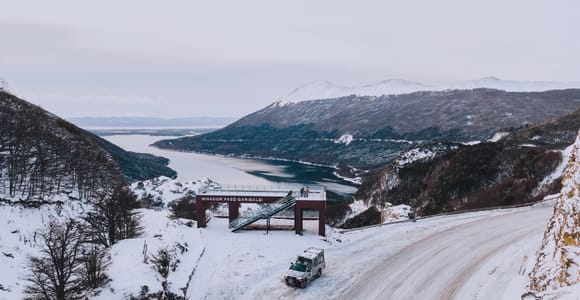 Ushuaia: Offroad-Abenteuer mit dem Geländewagen, versteckte Seen & argentinisches Barbecue