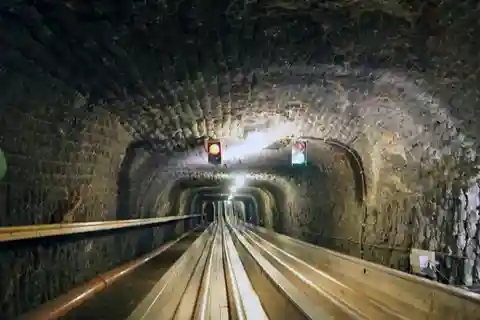 Entdecke die Salzbergwerk-Tour mit dem Ticket ab Salzburg