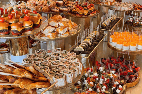 Budapest: Aug 20 Firework Cruise - Unlimited Prosecco Cruise Grazing Table Option - Akadémia 3 Departure